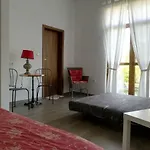 Boomerang Semesterbostad Apriltsi (Lovech)